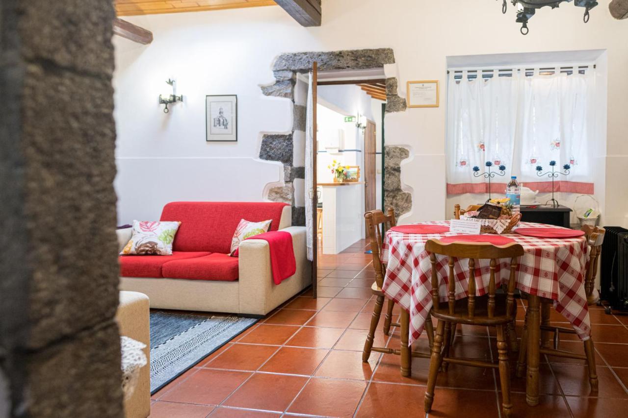 Villa Casa da Agua Quente - AL Furnas  Esterno foto